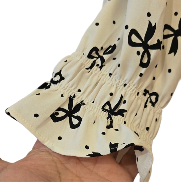 Talbots Smocked-Sleeve Bow Top Women's Size XL Casual Cottage Core Black/Cream - Picture 6 of 14